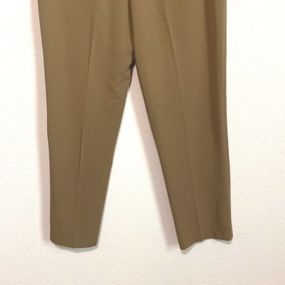 Van Heusen "NEW" Flex Khaki Premium Non Iron Pants Size 40 Waist - Picture 6 of 8